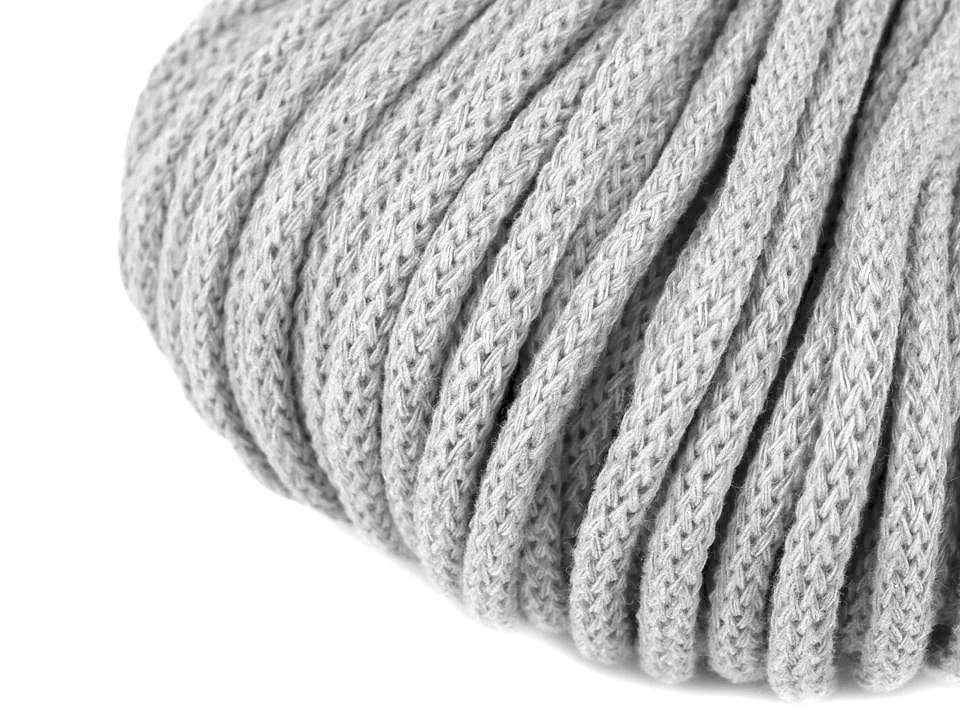 Cord / String Yarn Ø5 mm - dove grey, 10 ml. Cord / String Yarn Ø5 mm - dove grey, 10 ml.